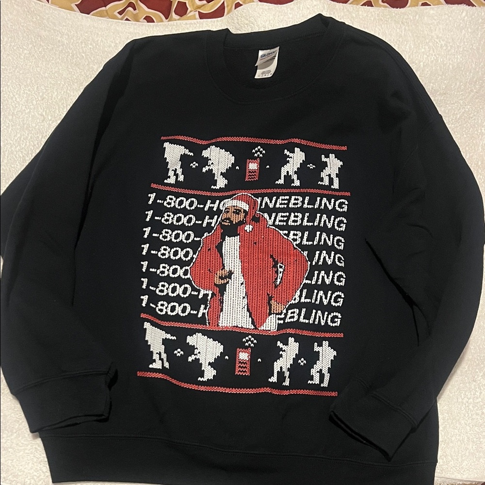 Drake Christmas Sweater Large men’s Gildan